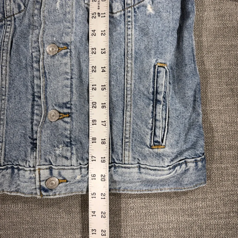 Levi Strauss & Co. Denim Trucker Jacket Women XS Blue Good Light Wash Cotton